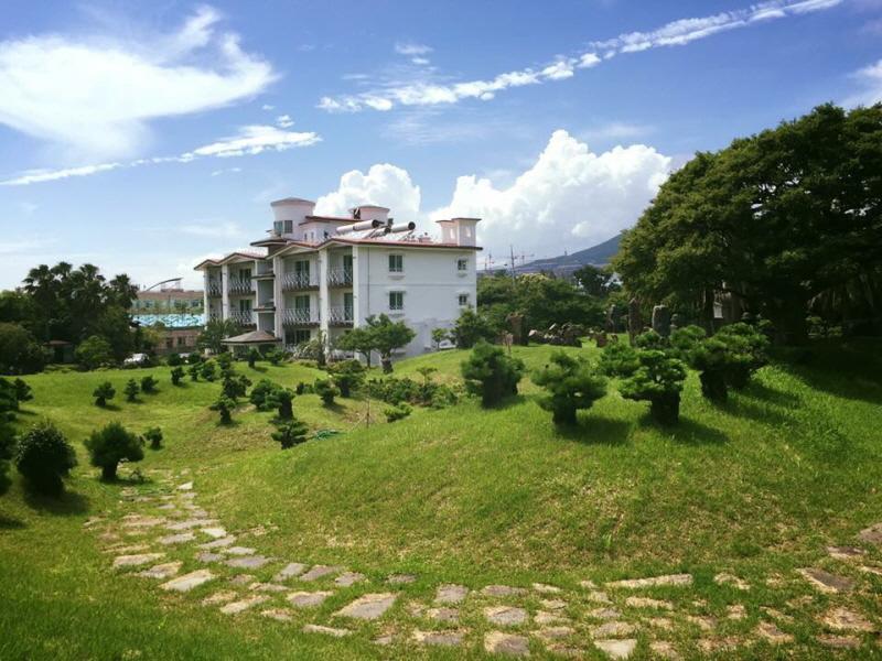 Jeju Land Pension Seogwipo Eksteriør billede